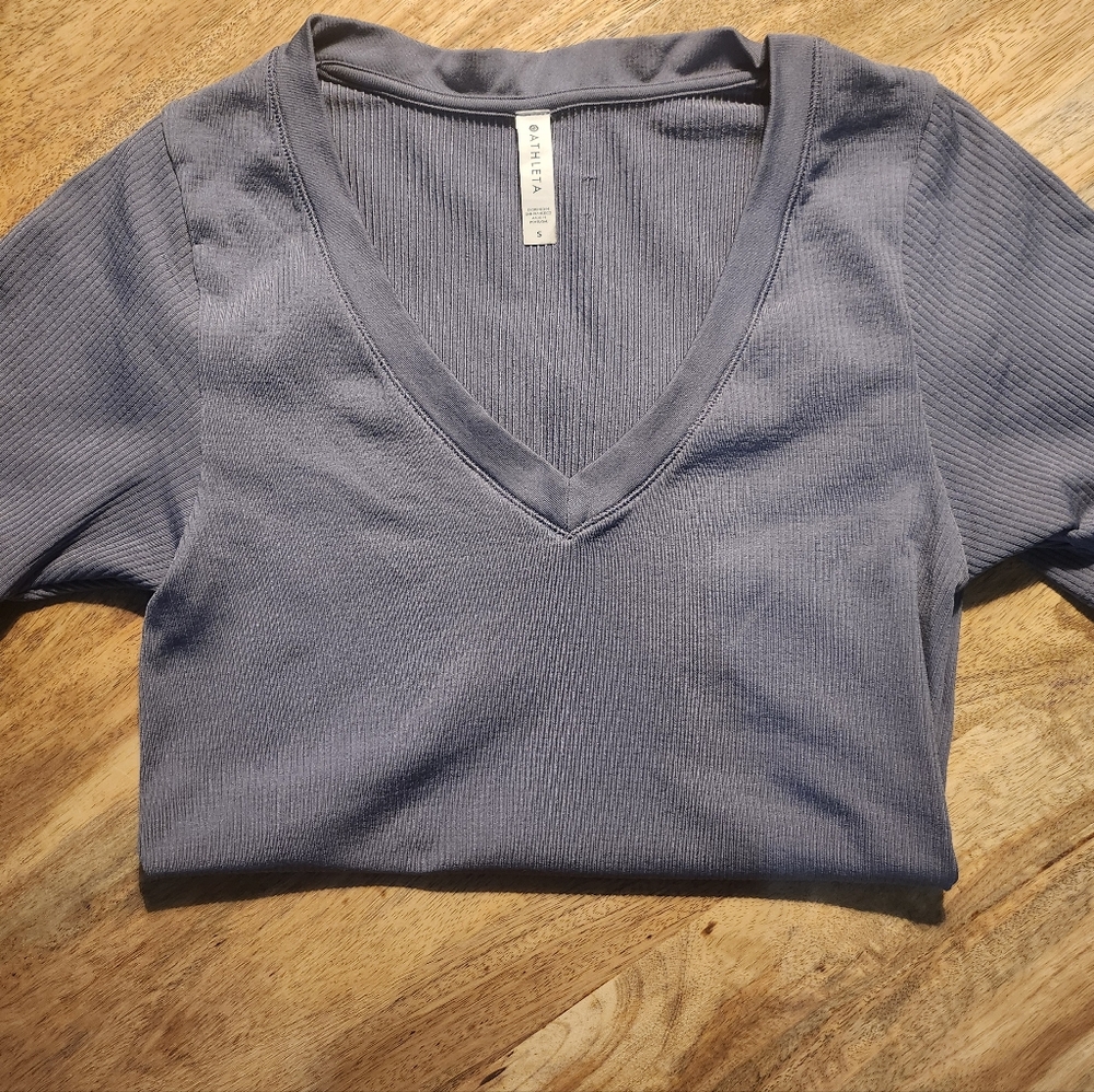 Athleta ribbed Activewear top